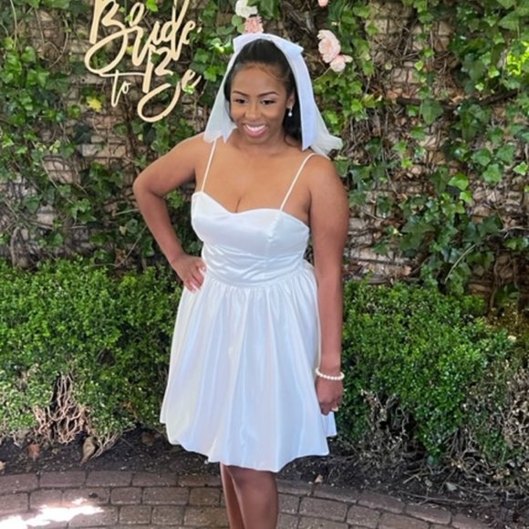 Satin Bridal Dress - Picture 1 of 3